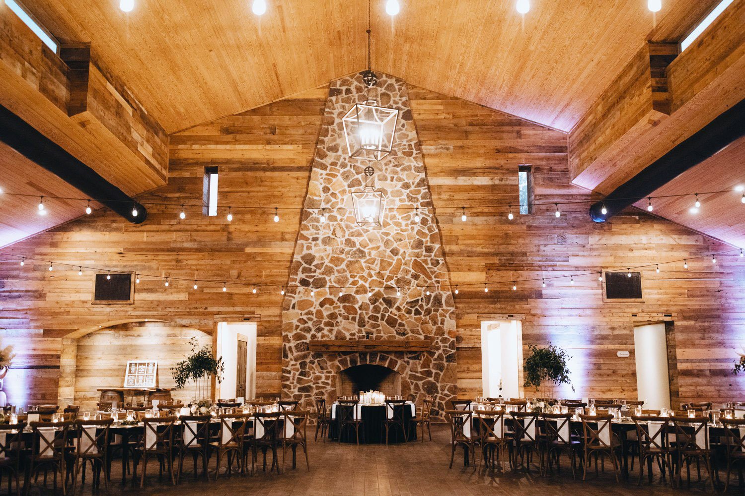 Texas Barn Weddings: Finding Your Dream Wedding Venue in New Ulm